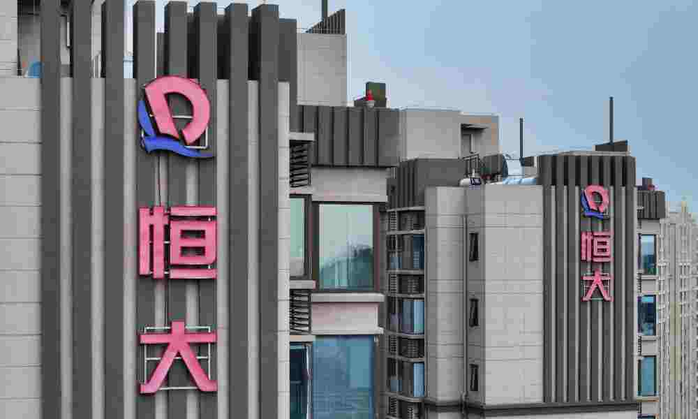 Evergrande soars 70% leading Chinese property stocks higher after Country Garden avoids default - Dailyfinancies